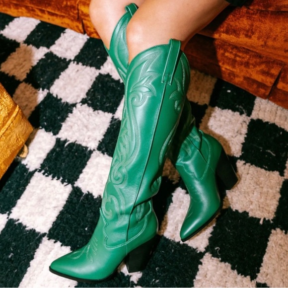Steve Madden Lasso Western BootsSize 7.5 NEW